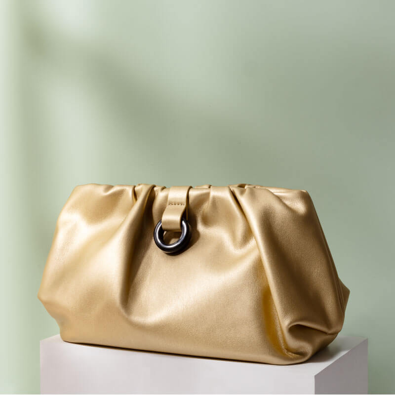 ICB006 Apple Leather Makeup Bag