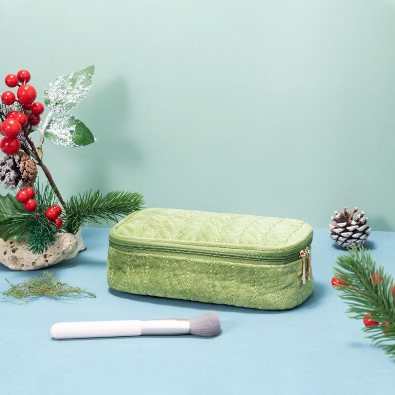 CBR226 Velvet Cosmetic Bag