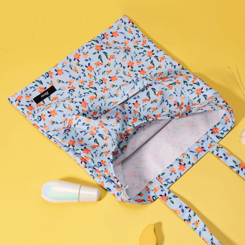 Custom promotional tote bag with full-color print for a summer beauty campaign.