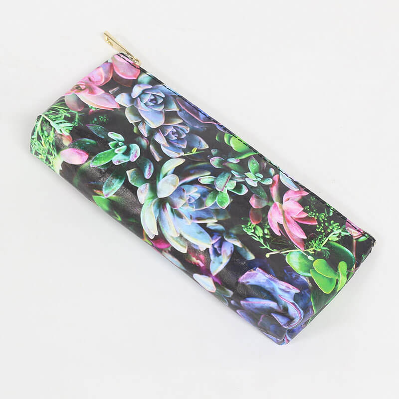 TYP043 tyvek makeup bag