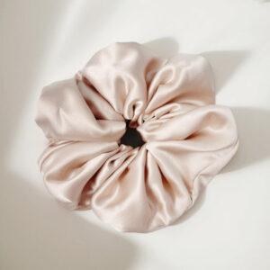 Luxury 6A Grade Mulberry Silk Scrunchies