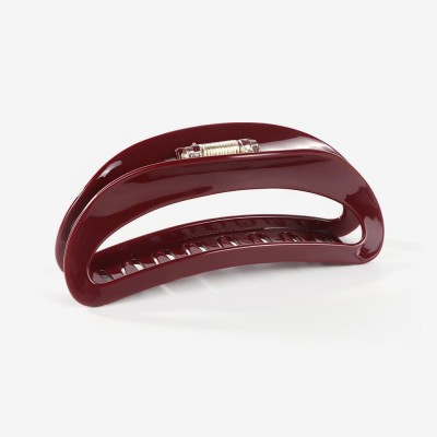Jumbo acetate claw clip reference, used only as a compact route example to avoid image blur