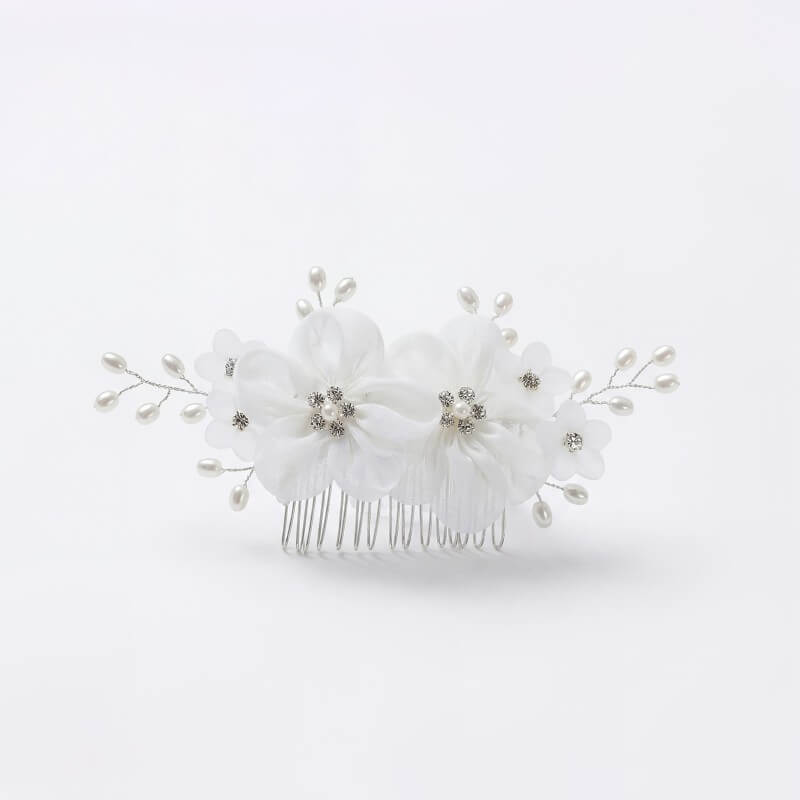 Lace Appliqu&eacute; Bridal Comb
