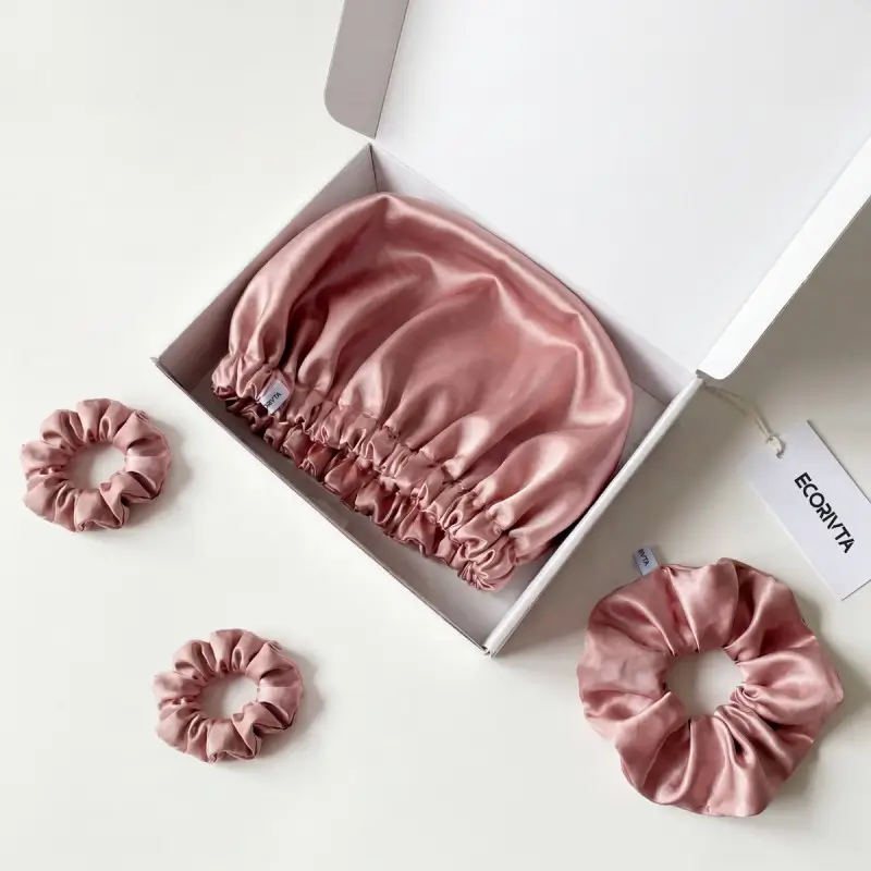 Folded retail cap pack