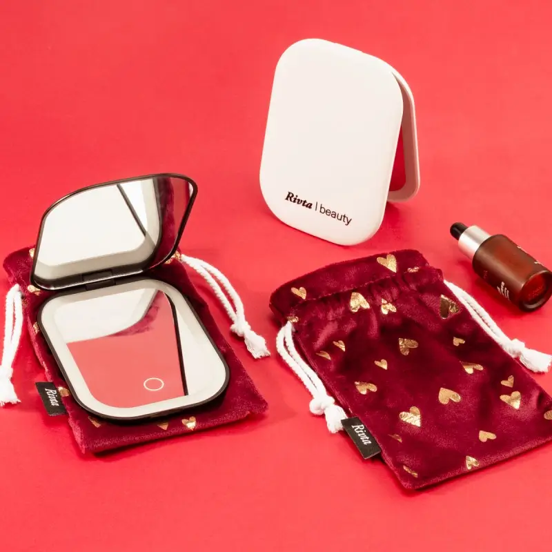 Soft velvet protective pouch